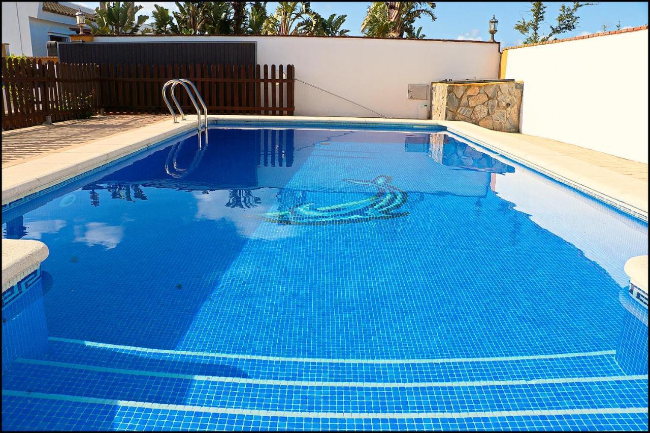 Chalet Con Piscina Privada Conil De La Frontera Exterior foto